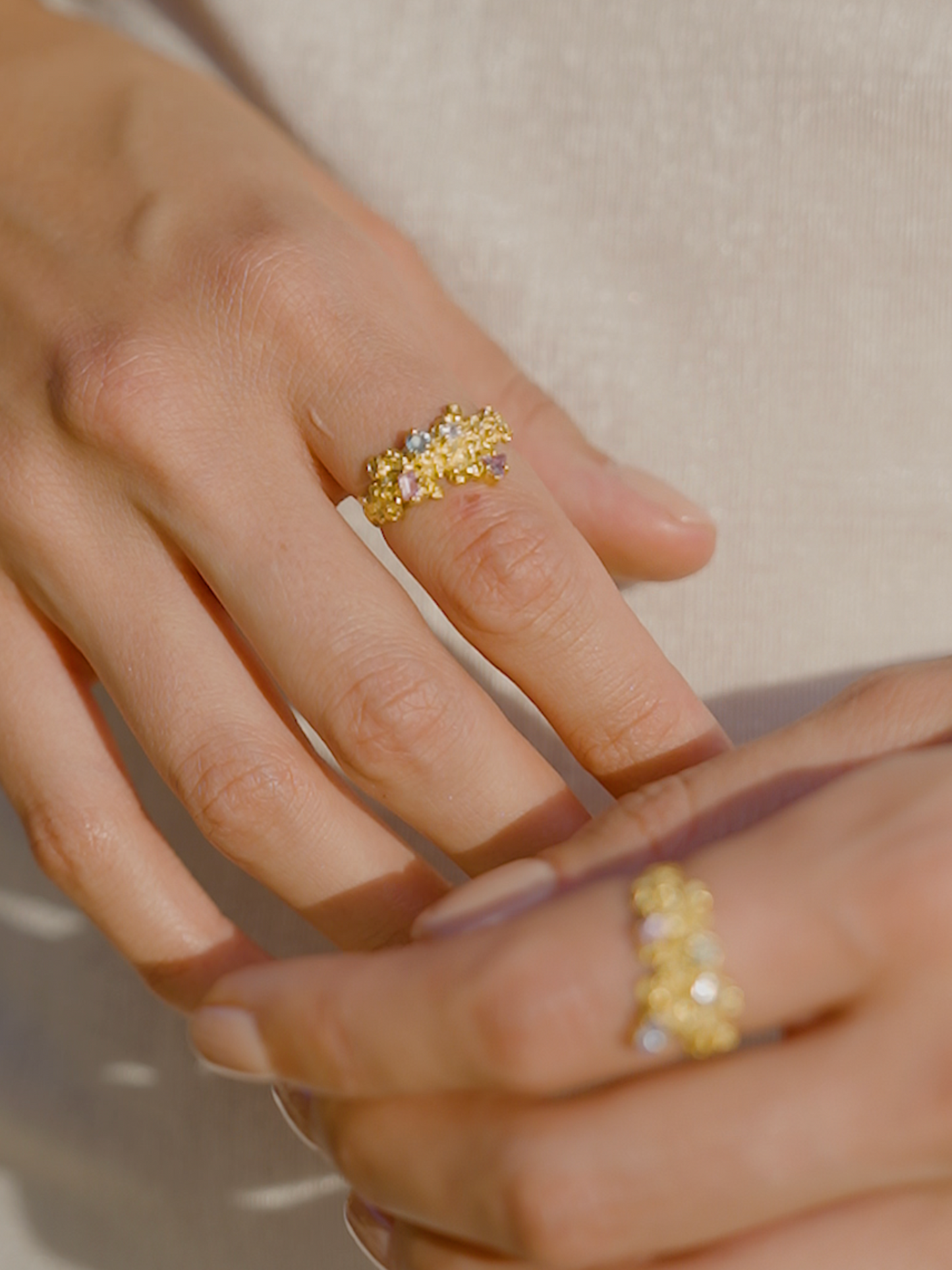 Coral Ring Gold #18 with candy coloured Sapphires - size 7