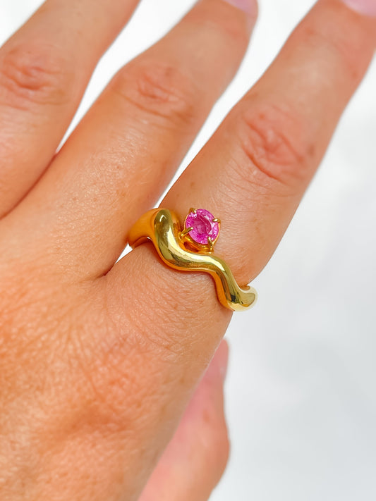 Wave Ring Gold with single Pink Tourmaline # 14 | Size 7