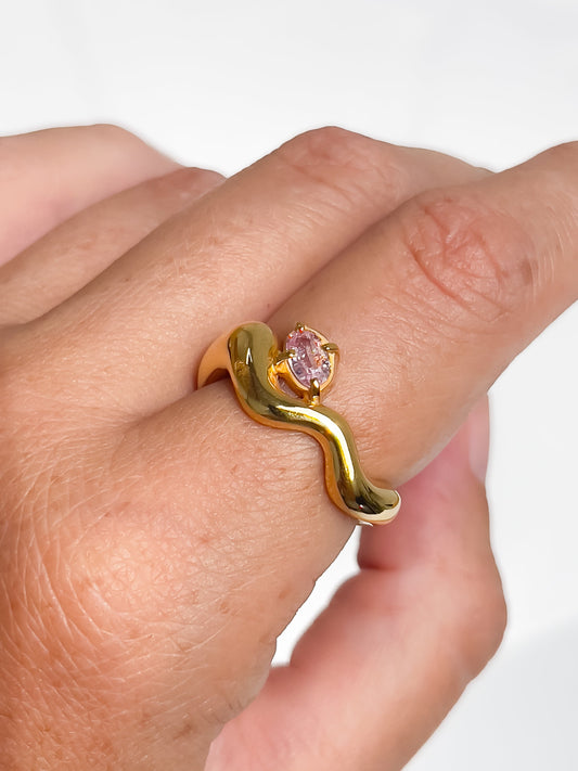 Wave Ring Gold with single Oval Pink Sapphire # 16 | Size 7