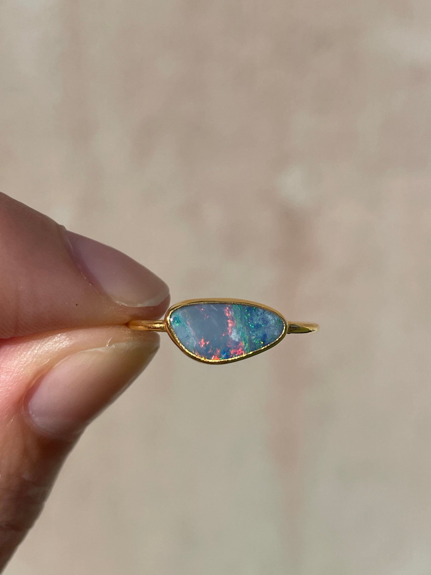 Opal Ring Gold Large - 4 -size 7