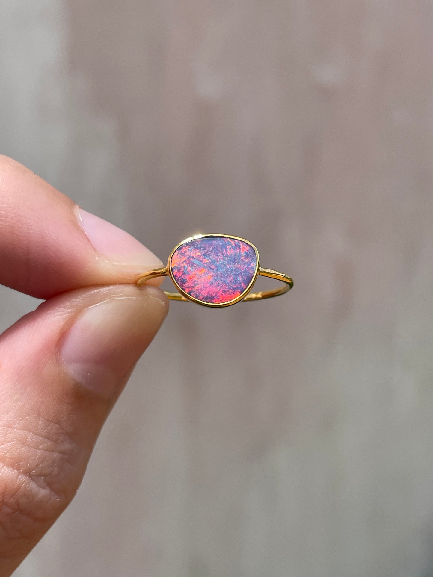 Opal Ring Gold Large - 5 -size 7