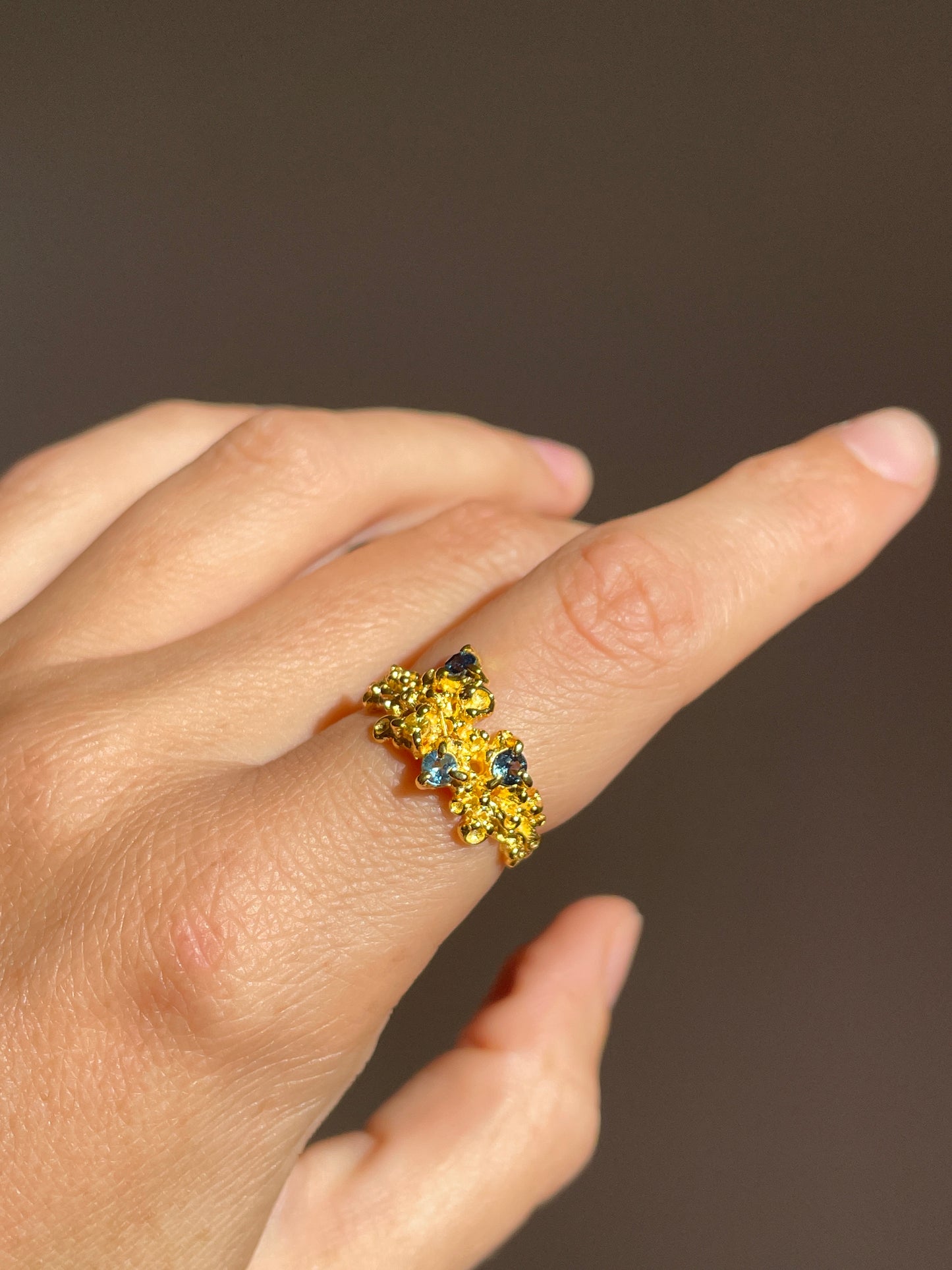 Coral Ring Gold with Blue & Aqua Sapphires - size 7.5