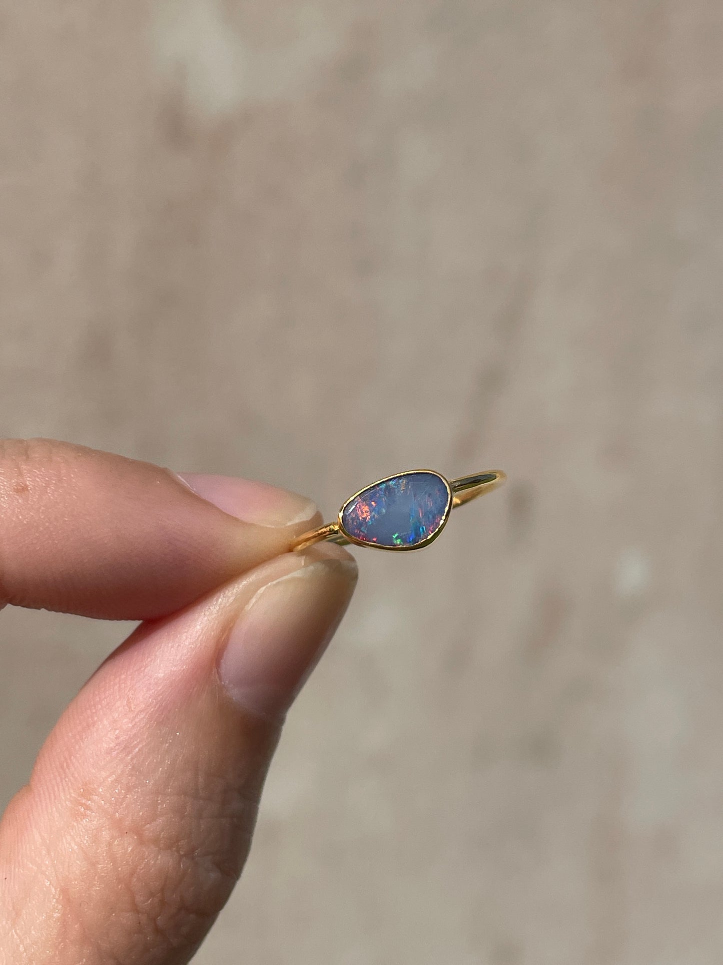 Opal Ring Gold Small - 2 -size 6