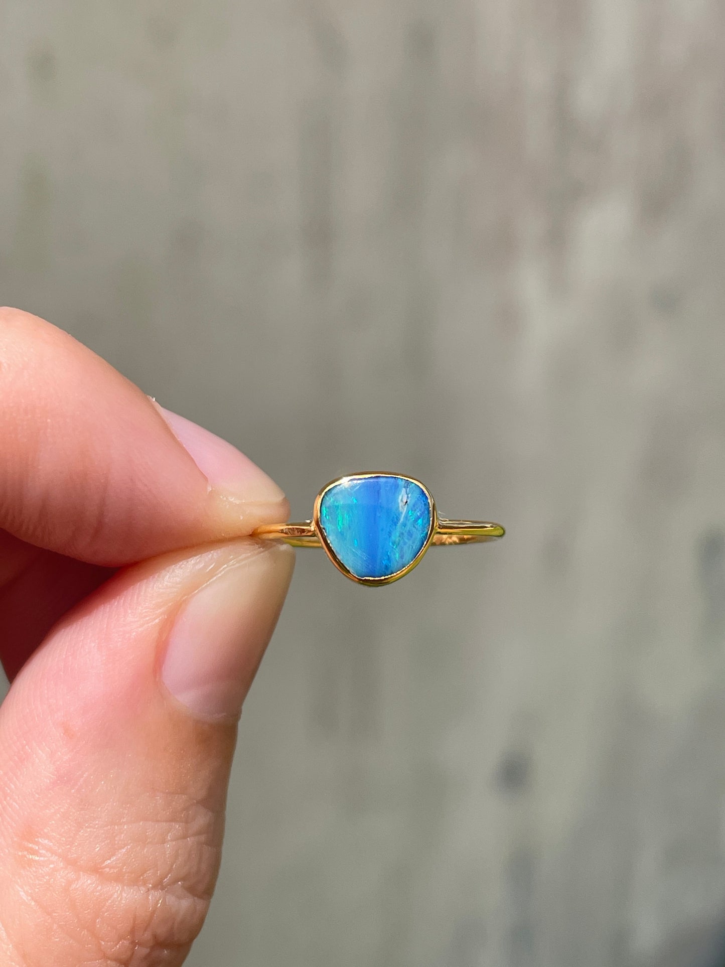 Opal Ring Gold Small - 5 -size 6.5