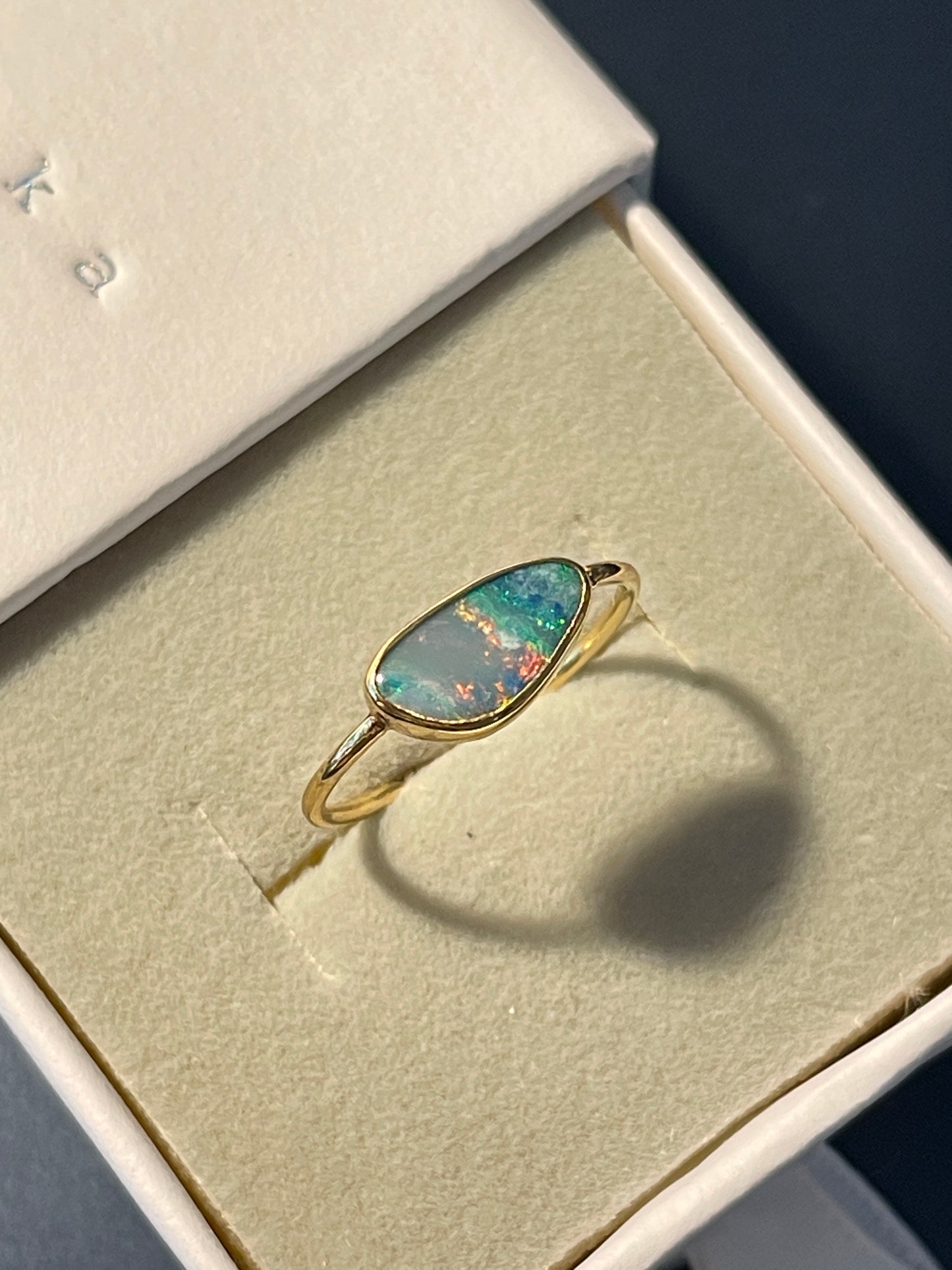 Opal Ring Gold Large - 4 -size 7