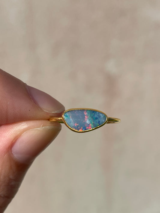 Opal Ring Gold Large - 4 -size 7