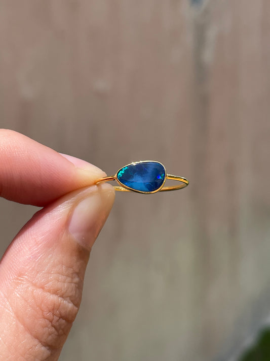 Opal Ring Gold Large - 8 -size 8